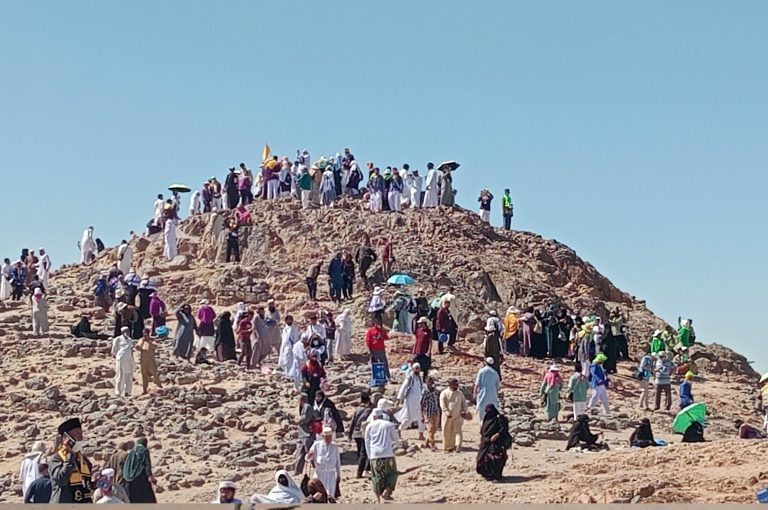 Pakej Umrah Ekonomi_Bukit Uhud