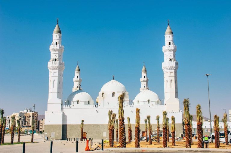 Pakej Umrah Ekonomi_Masjid Quba