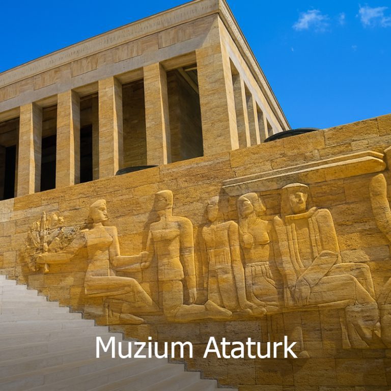 Muzium Ataturk di Ankara, mercu tanda sejarah moden Turki yang menampilkan seni bina megah dan nilai patriotik — termasuk dalam pakej Turki Wisajuta Travel.