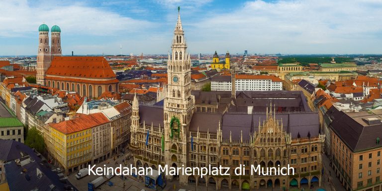 Marienplatz Munich dengan seni bina bersejarah Jerman dalam pakej Eropah Timur